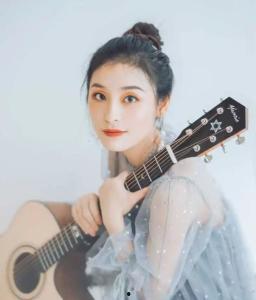 谭秋娟视频,揭秘她的成长历程与成功秘诀